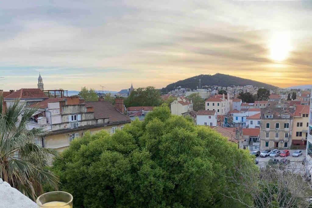 Apartment Panorama-Place For You With Amazing View Split Exteriör bild